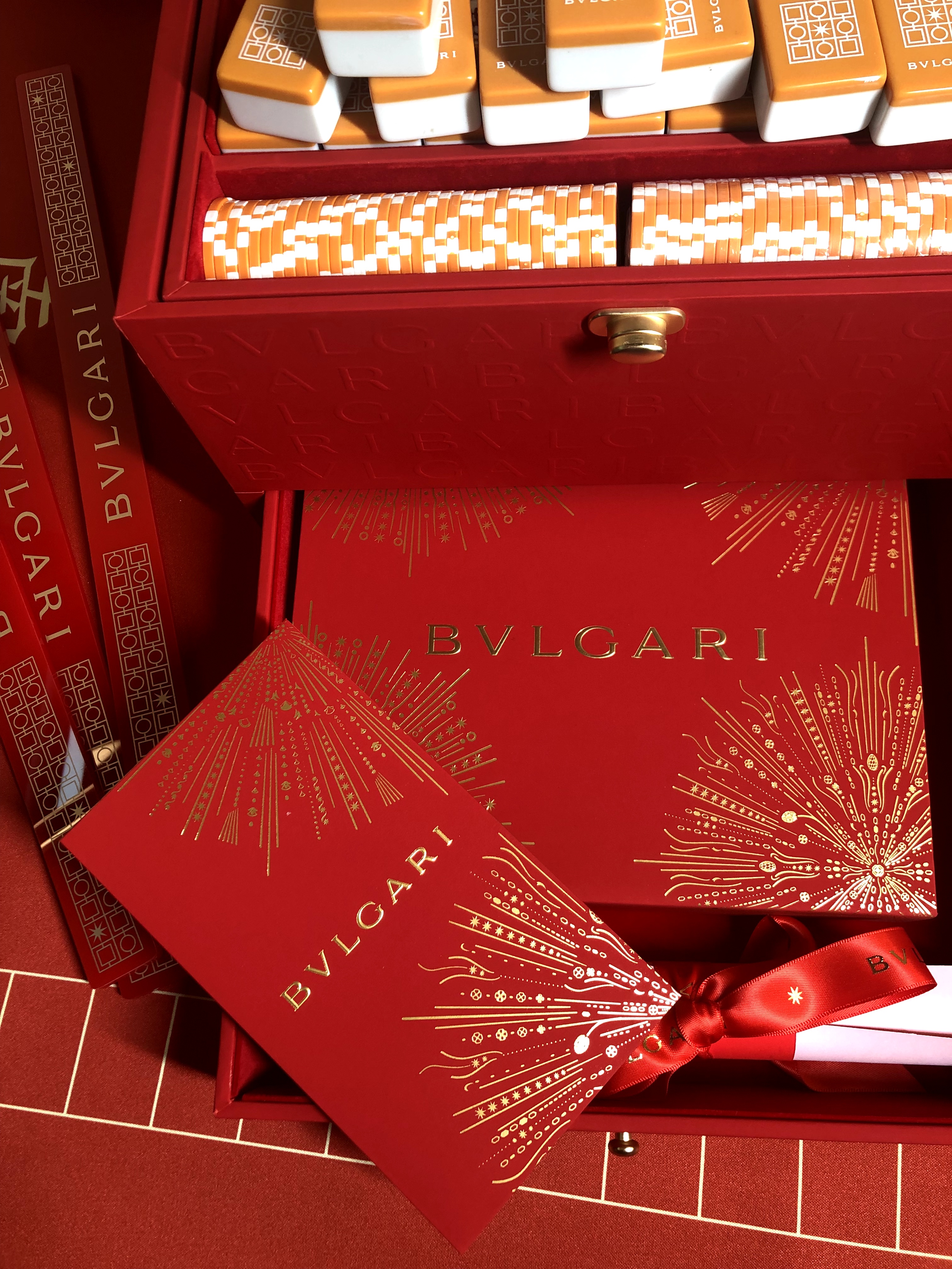 Bvlgari mahjong top set