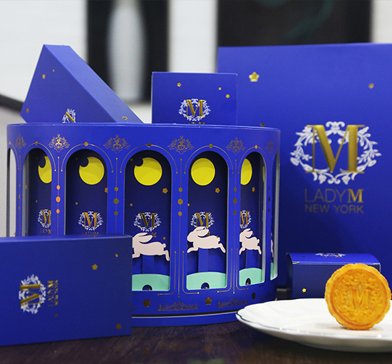 LADY M's 2019 MOONCAKE GIFT BOX - Weee!